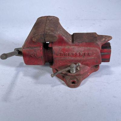 CRAFTSMAN BENCH VICE | Craftsman No. 506-51800 Bench vice with 4” opening, pipe jaws, and rotating capability. - h. 6 x w. 6.5 x l. 11 in...