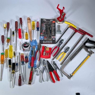 MIXED HAND TOOLS | Large lot of mixed hand tools including: Screwdrivers Pliers. Wire cutters/strippers Wire brushes and more!