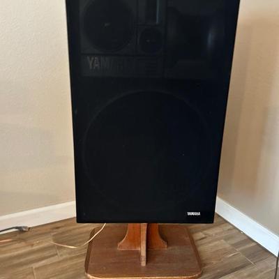 Yamaha Speakers