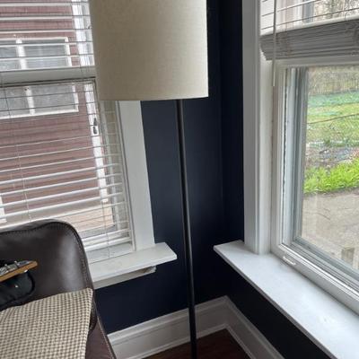 floor lamp