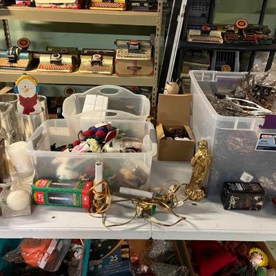 lots of fabulous and fun vintage Christmas stuff
