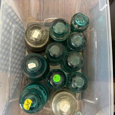 glass insulators 