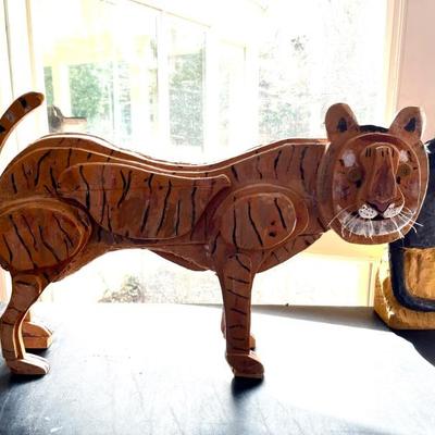 Tiger, hand carved wooden folk art sculpture, Stuart Novy