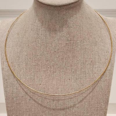 AVON Gold Tone Wire Necklace