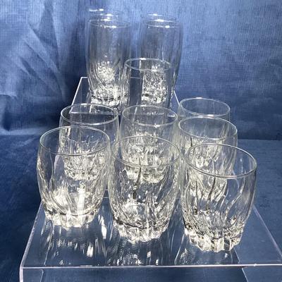 7 Anchor Central Park 4” Tall And 6 Glasses 6” Tall