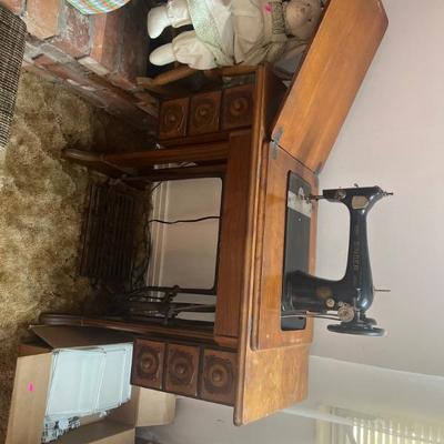 Estate sale photo