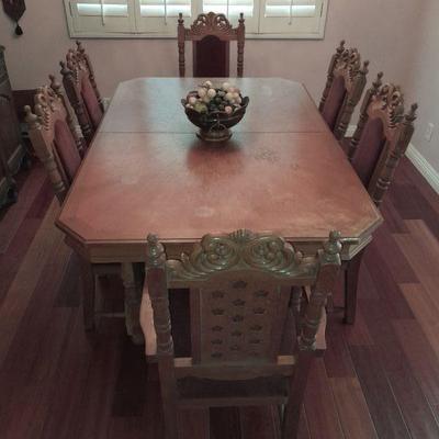 Mickey Rooney's dining table
