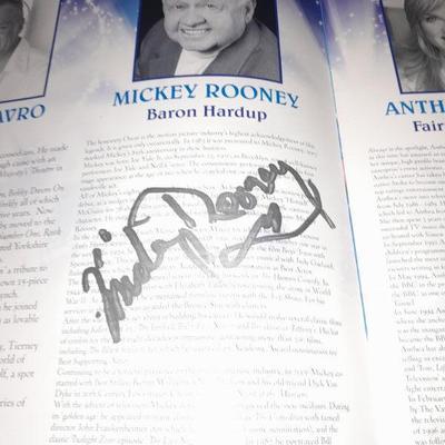 Signature is in silver ink