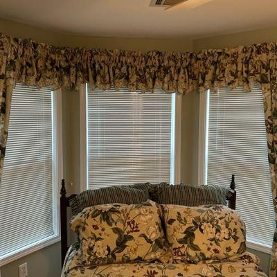 MCM Bedroom Set w/ Matching Bench 