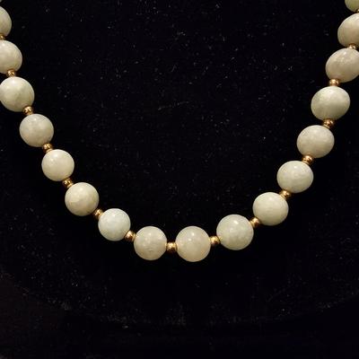 14K Green Stone Necklace 