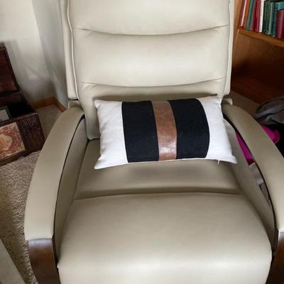 Second Hulala recliner