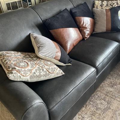 2nd black leather pull out sofa