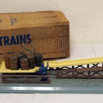 1065	LIONEL TRAIN #362 BARREL LOADER
