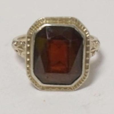1103	14K WHITE GOLD LADIES RING WITH GARNET STONE, APPROXIMATE SIZE 4, 2.23 DWT INCLUDING STONE
