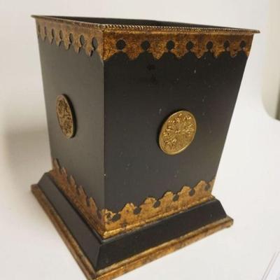 1215	BLACK METAL WASTE BASKET W/GILT TRIM, APPROXIMATELY 12 IN SQUARE X 13 IN HIGH
