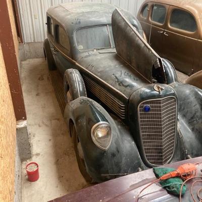 1937 V12 Lincoln 3 Window Limo