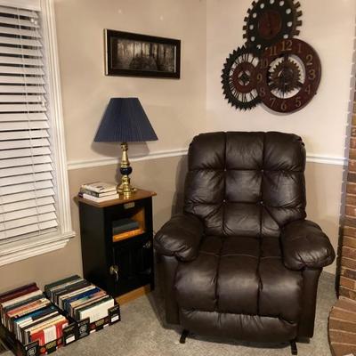 Recliner / Lift Chair