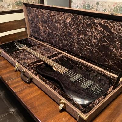 Peavey 4 String Bass Guitar