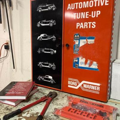 Excellant Parts Cabinet
