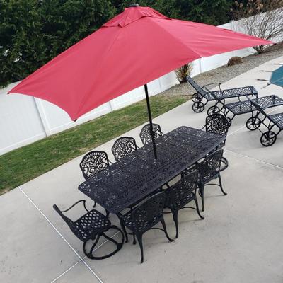 Outdoor patio furniture