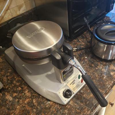 Professional waffle maker