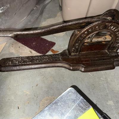 Estate sale photo