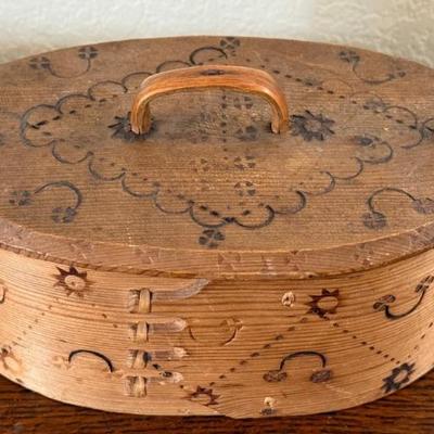 Antique Norwegian Tine Box With Beautiful Engravings 