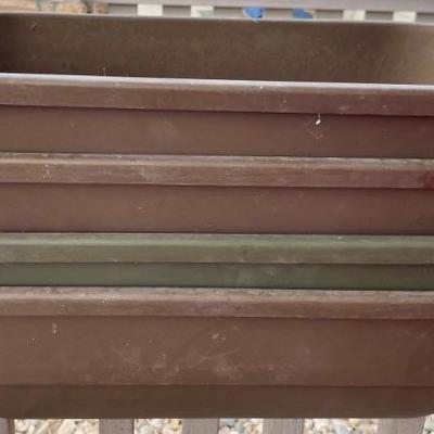 (4) Apollo Plastic Rail Planters