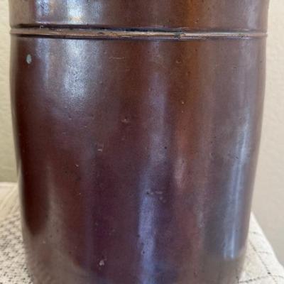 Antique Brown Stoneware Glazed 2 Gallon Crock