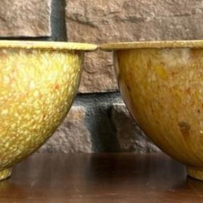 Pair Of Vintage Texasware Melamine Confetti Mixing Bowls