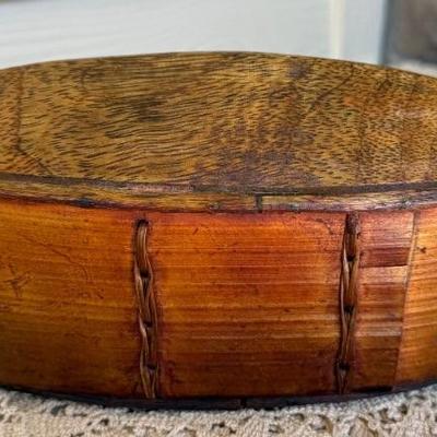 Vintage Thai Akha Hill Tribe Bamboo Mulberry Wood Oval Tobacco Box