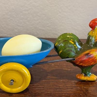 Vintage Wyandotte Toy Tin Rooster With Egg Cart Pull Toy
