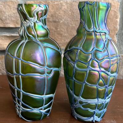 Pair Of Vintage Pallme-konig Green Iridescent Veined 8.5" Art Glass Vases 