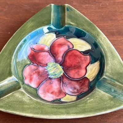 Vintage William Moorcroft Glazed Pottery Ash Tray With Original Sticker England