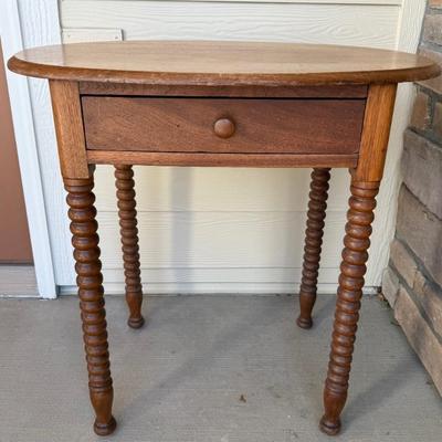 Late 19th Century Oval Top Walnut Single Drawer Side Table With Hand Turned Legs