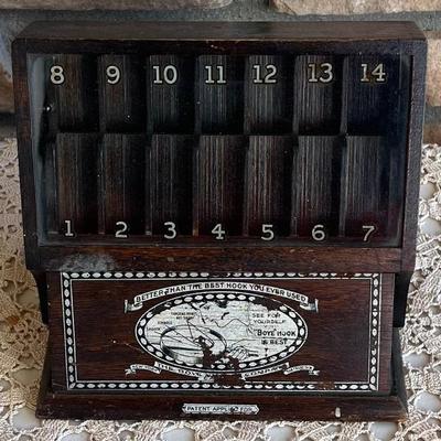 Antique Boye Needle Company Crochet Hook Table Top Store Dove Tail Display Case With Glass Front