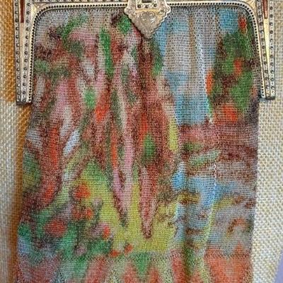 Antique Whiting And Davis Dresden Mesh Purse Bag With Silk Lining And Enamel Metal Frame 