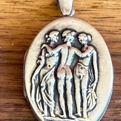 The Three Graces Sterling Silver Locket - Total Weight - 10.72 Grams 