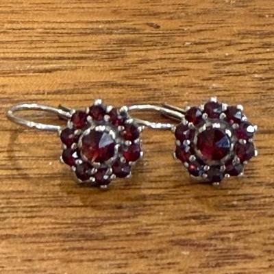 Pair Of 800 Silver And Garnet Delicate Earrings