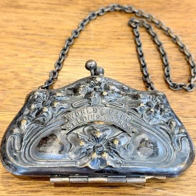 Antique 1904 World's Fair St Louis Art Nouveau Silver Plate Repousse Coin Purse