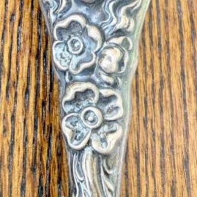 Antique Art Nouveau Sterling Silver Repousse Handled Button Hook
