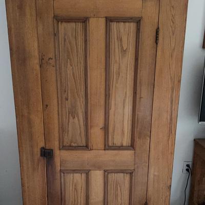Vintage Wardrobe w/Exquisite Hardware