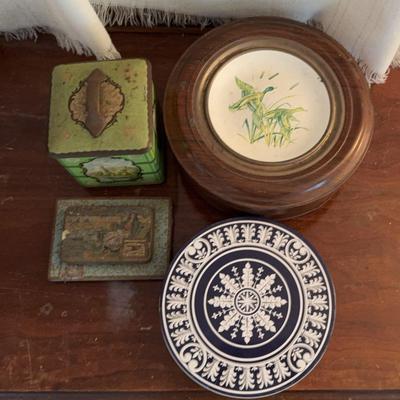 Buttons and Cigarettte Tins-Vintage-Antique