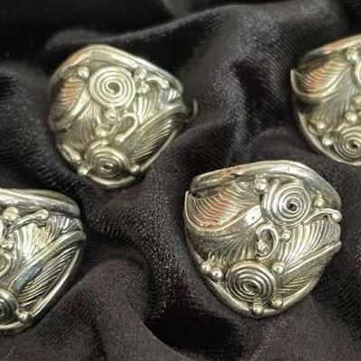 NSJ178 - Four Men’s Navajo Sterling Silver Feather Rings Sz 10-10.5