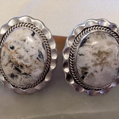 NSJ053 Two Navajo White Buffalo Turquoise Sterling Silver Rings Size 7.5