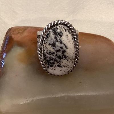 NSJ017 Navajo White Buffalo Turquoise Sterling Silver Ring Size 10