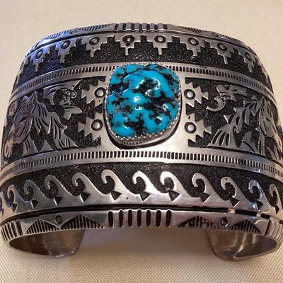 NSJ395 Large Navajo Sterling Silver Turquoise Cuff Bracelet With Horse Design New