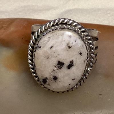NSJ019 Navajo White Buffalo Turquoise Sterling Silver Ring Size 12.75