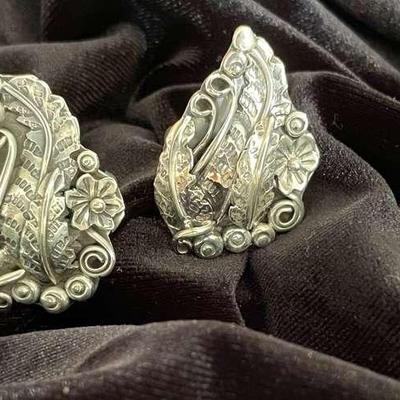 NSJ253 - Five Navajo Sterling Silver Rings Sz 6-7