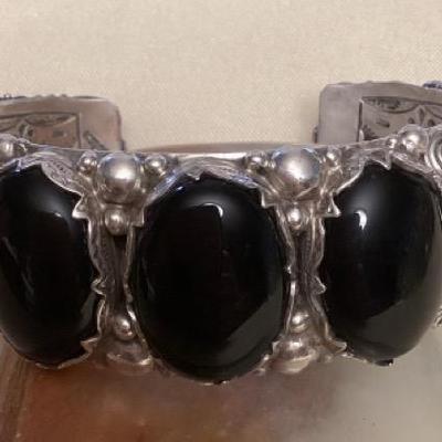 NSJ401 Large Navajo Sterling Silver Onyx & Coral Cuff Bracelet New